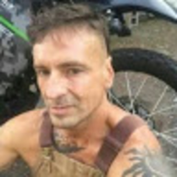 Meet your Posher, Brian - Picture 1 of 1